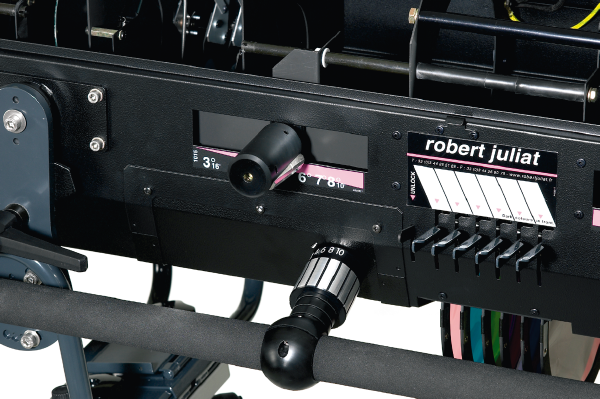 Robert Juliat Cyrano (1015M) 3-8°, man. Verdunkler, EVG und PFC, 2,5kW